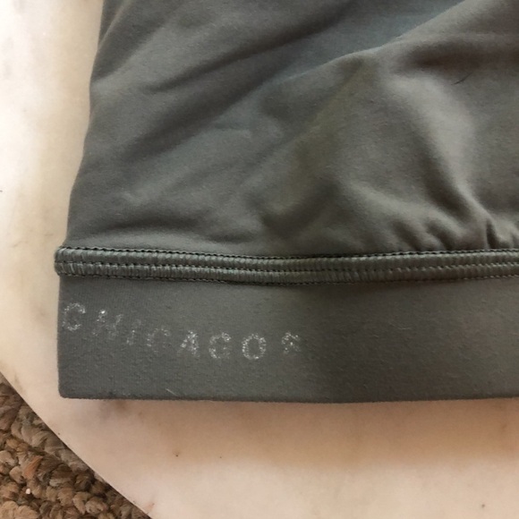 😎 Lululemon Barry’s Bootcamp Chicago Sportsbra - Picture 5 of 9